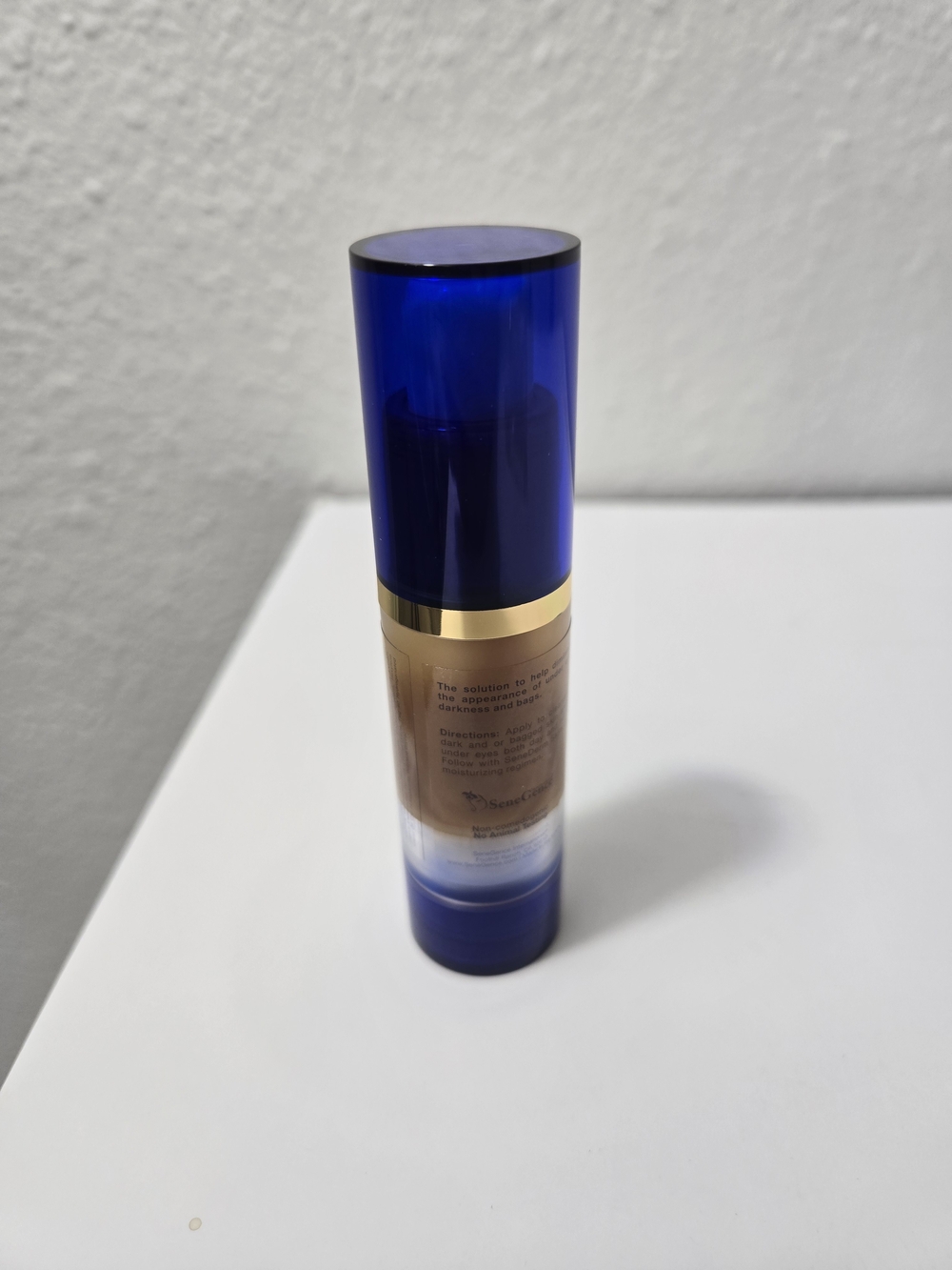 SeneGence Dark Circle Eye Treatment - Blue & Gold Bottle - Picture 3 of 5